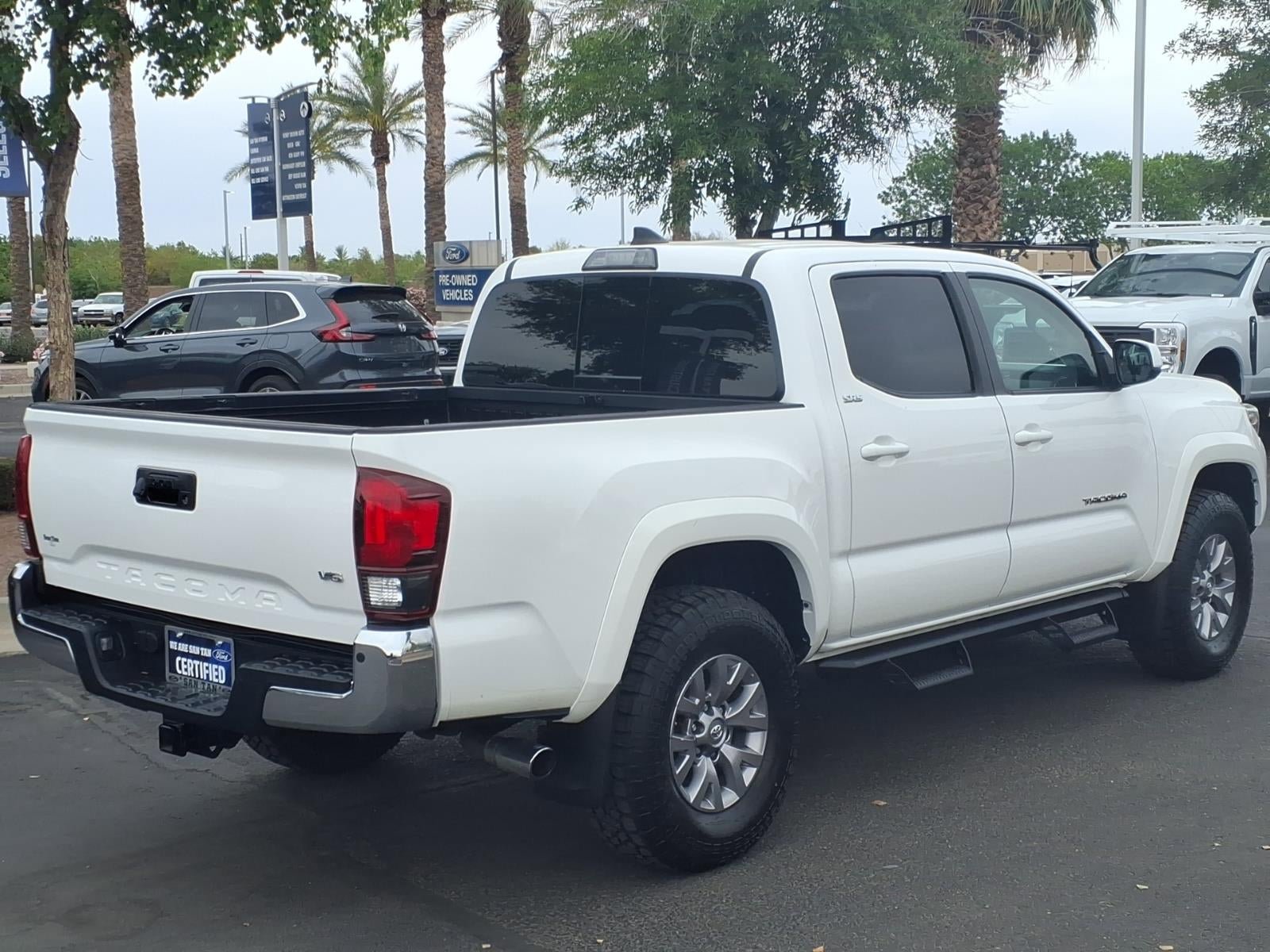 Used 2018 Toyota Tacoma SR5 RWD image 4