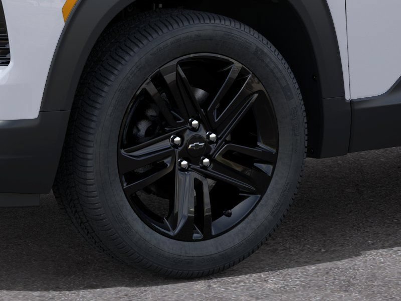 New 2026 Chevrolet TrailBlazer LT w/ Midnight Edition FWD image 9