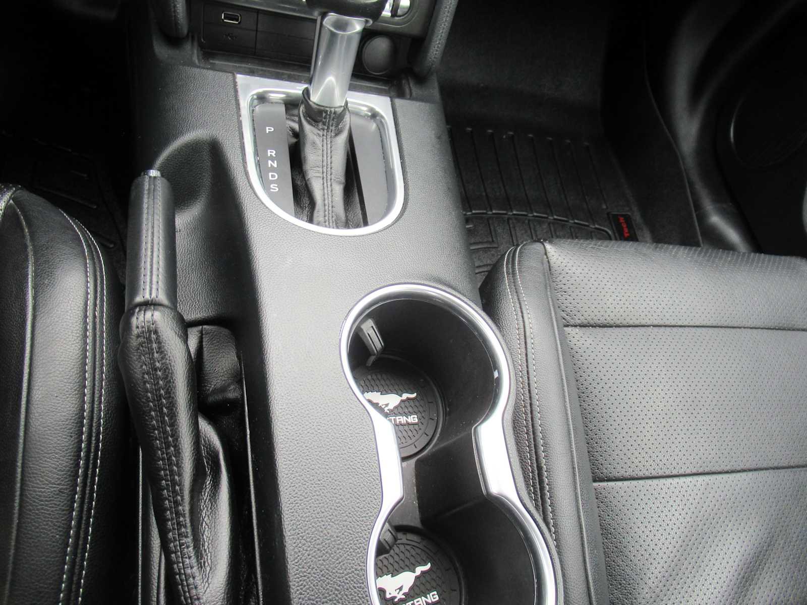 Used 2018 Ford Mustang EcoBoost w/ Equipment Group 101A image 20