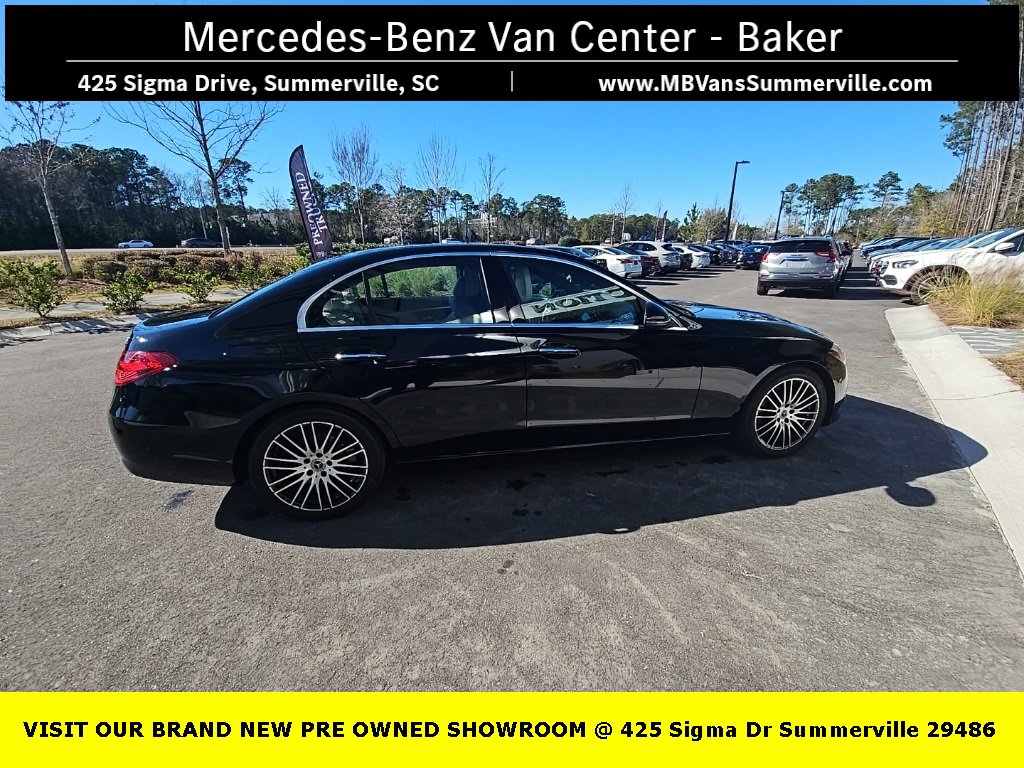 Used 2023 Mercedes-Benz C 300 4MATIC Sedan image 5