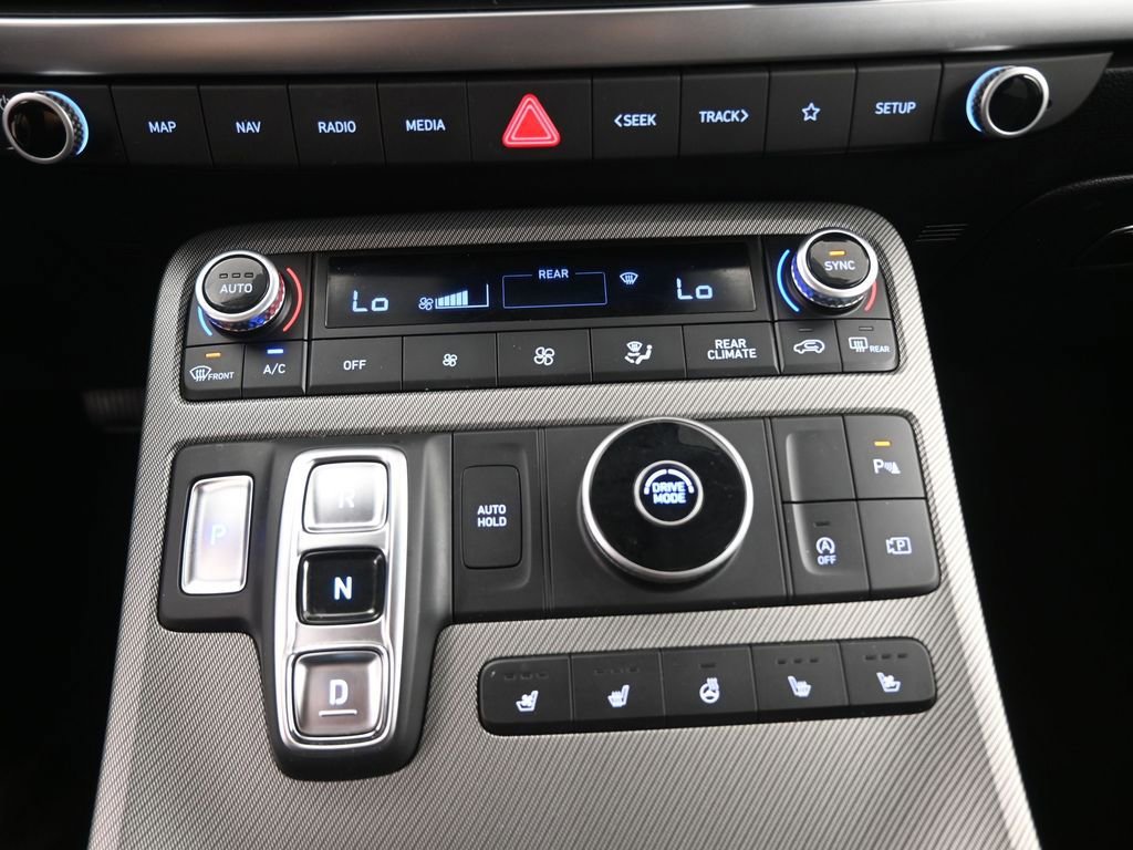 Used 2024 Hyundai Palisade SEL w/ Premium Package image 10