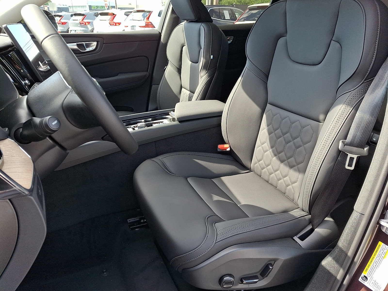 New 2026 Volvo XC60 B5 Plus w/ Protection Package Premier AWD/4WD image 6