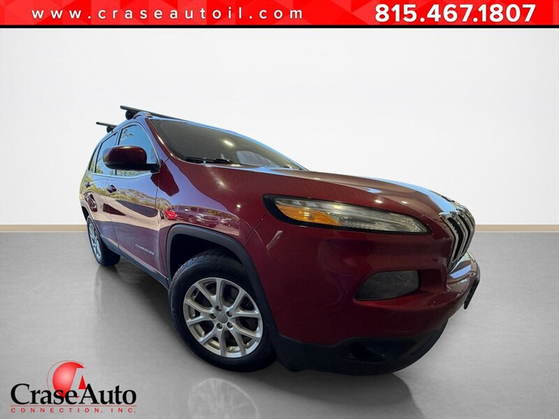 Used 2016 Jeep Cherokee Latitude w/ Safety/Convenience Group AWD/4WD image 1