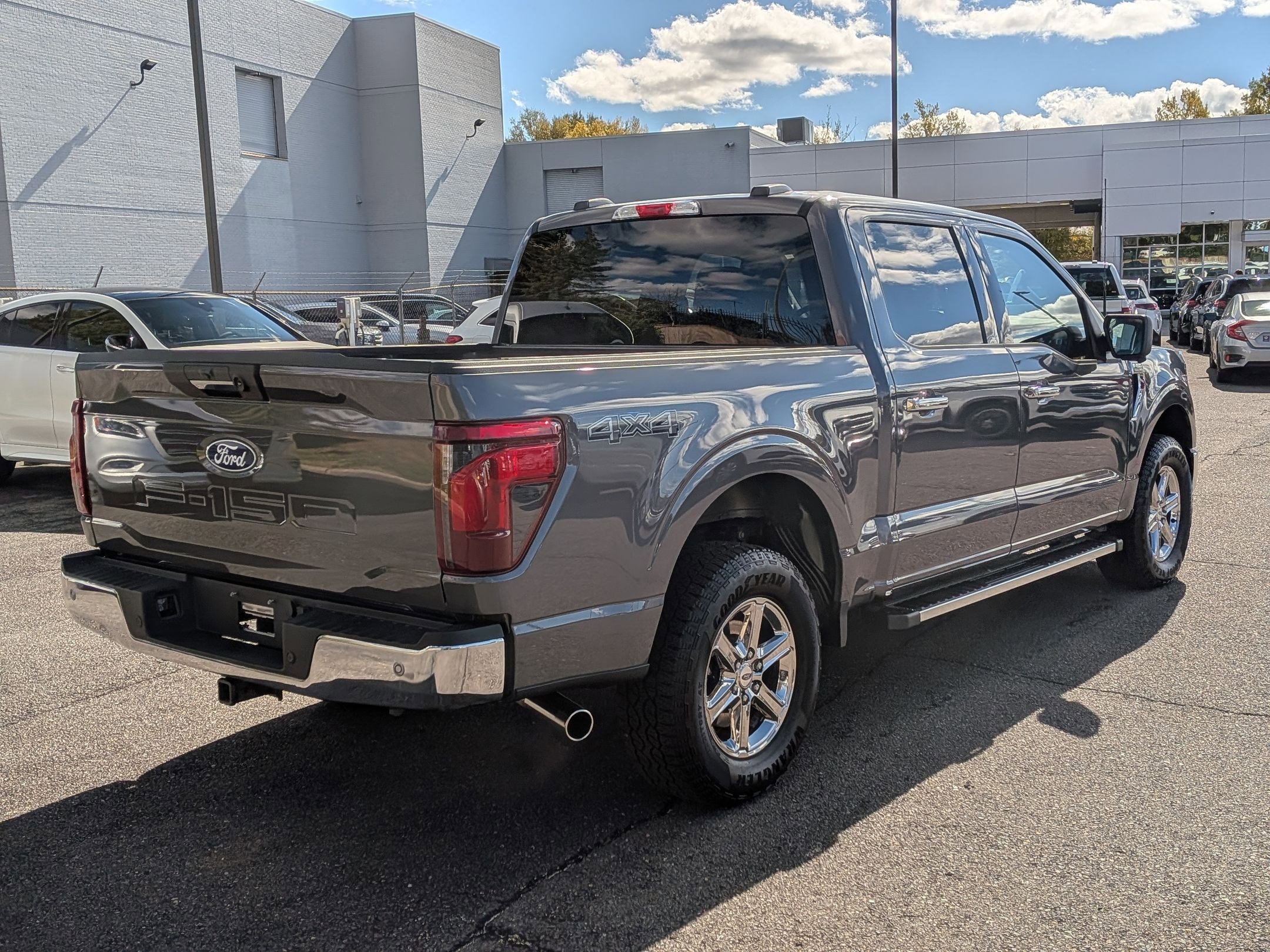 Used 2024 Ford F150 XLT w/ Mobile Office Package image 3