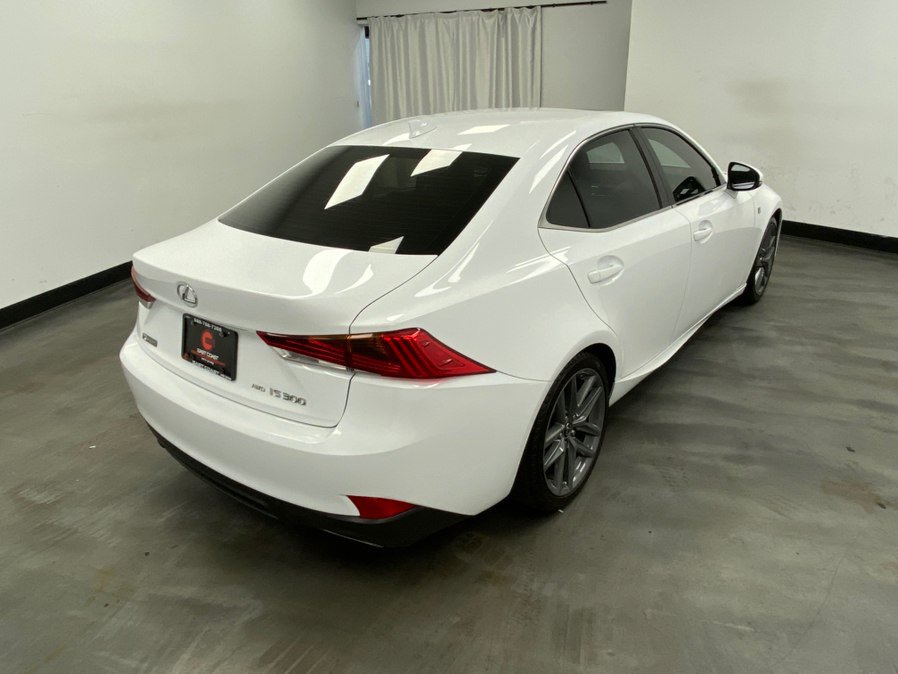 Used 2018 Lexus IS 300 AWD image 4
