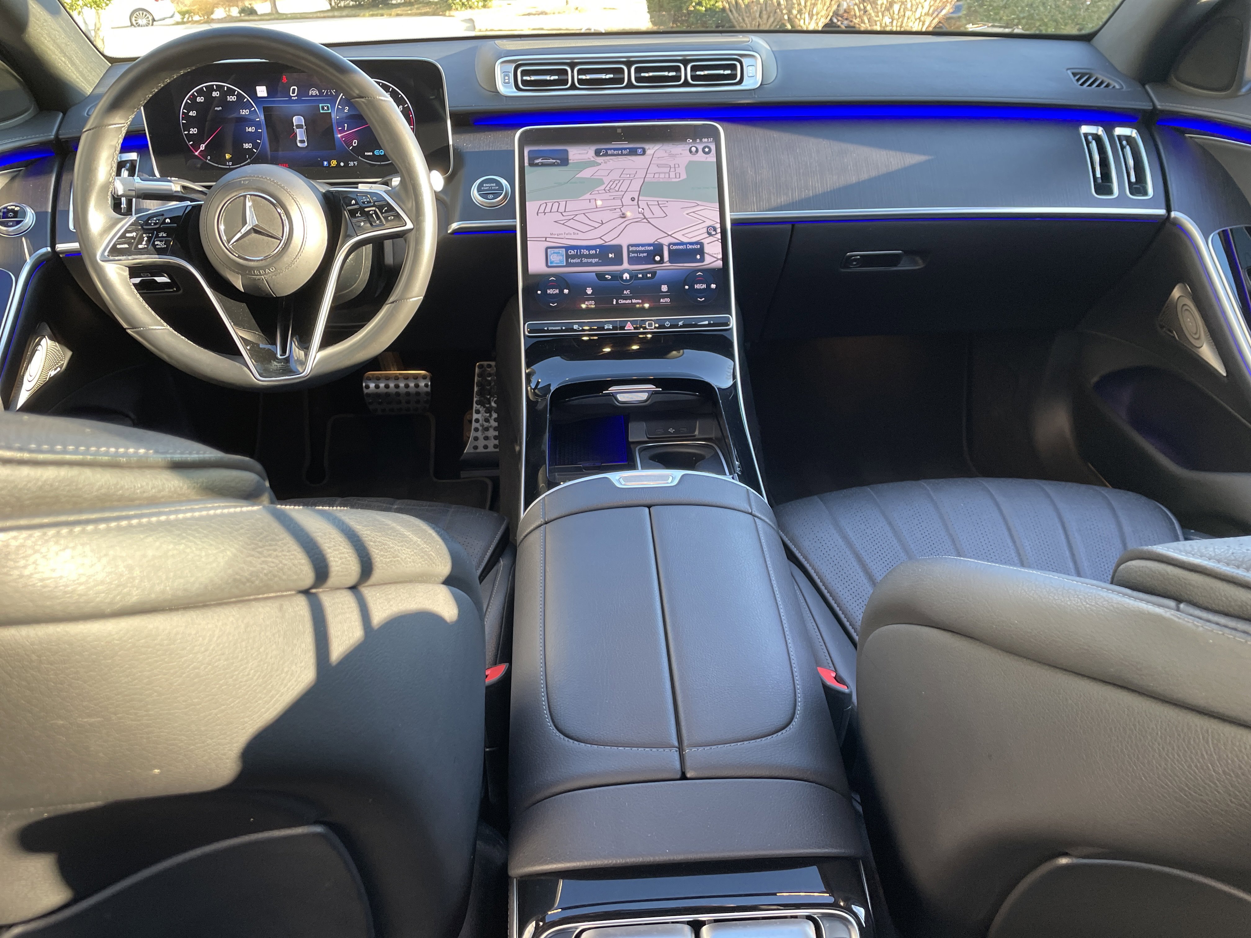 Certified 2022 Mercedes-Benz S 500 4MATIC w/ AMG Line Package image 24