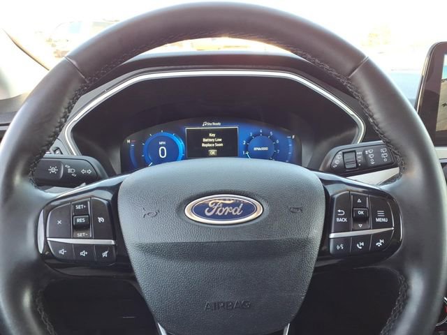 Used 2022 Ford Escape SEL w/ Technology Package image 25