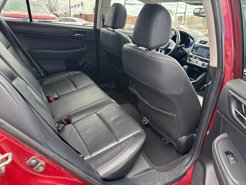 Used 2017 Subaru Outback 2.5i Limited AWD/4WD image 31