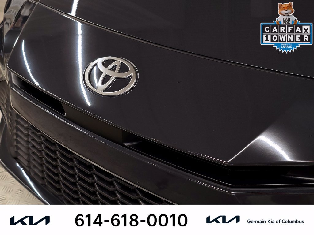 Used 2026 Toyota Camry SE FWD image 13