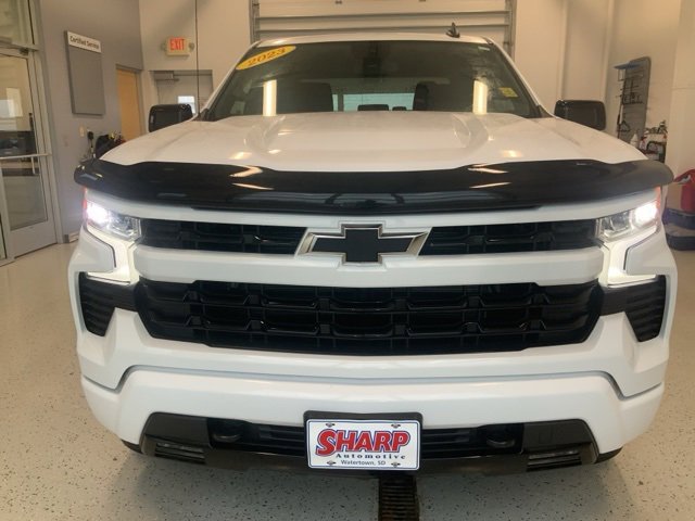 Used 2023 Chevrolet Silverado 1500 RST w/ Z71 Off-Road Package image 4