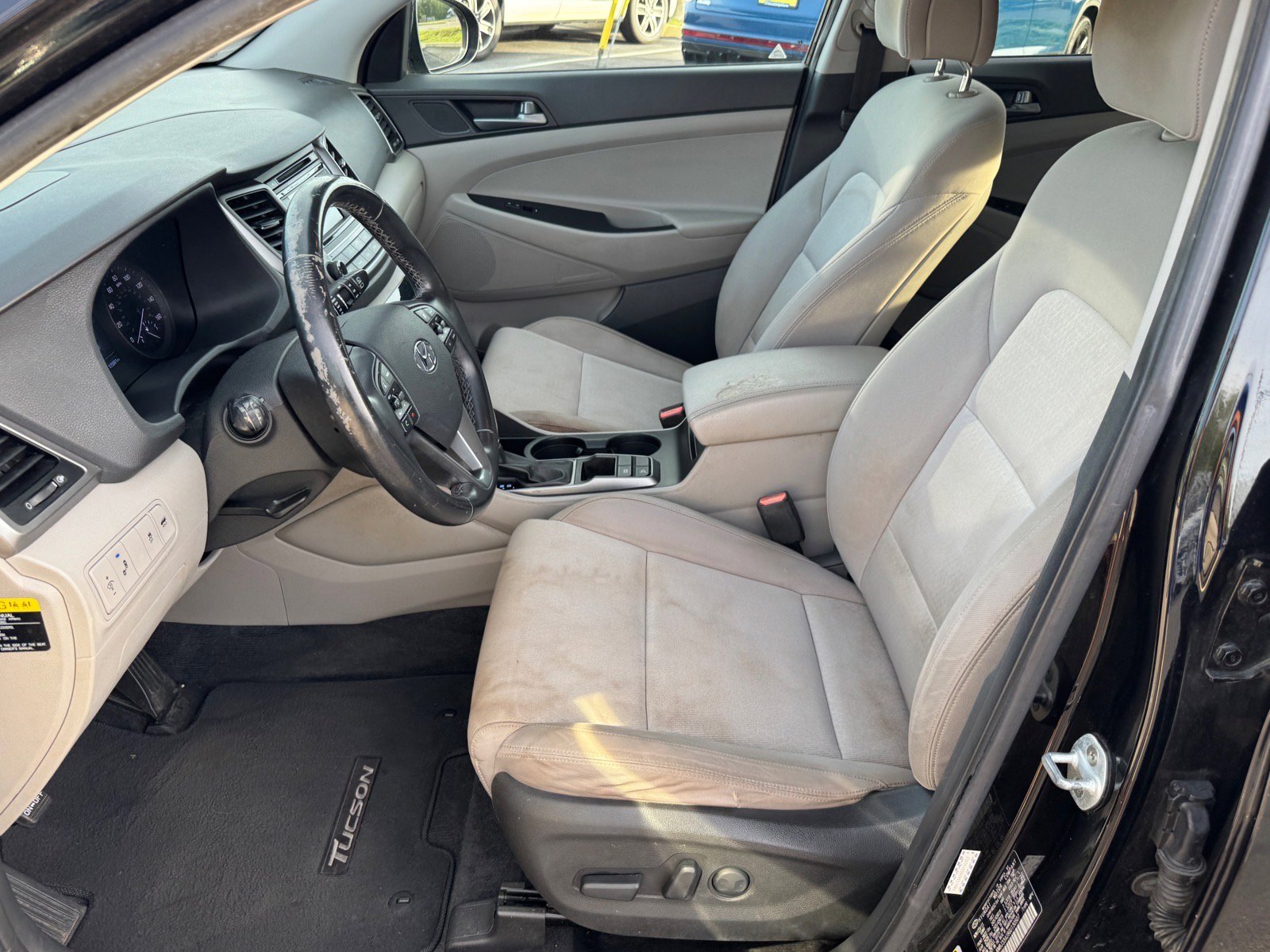 Used 2016 Hyundai Tucson Sport FWD image 5