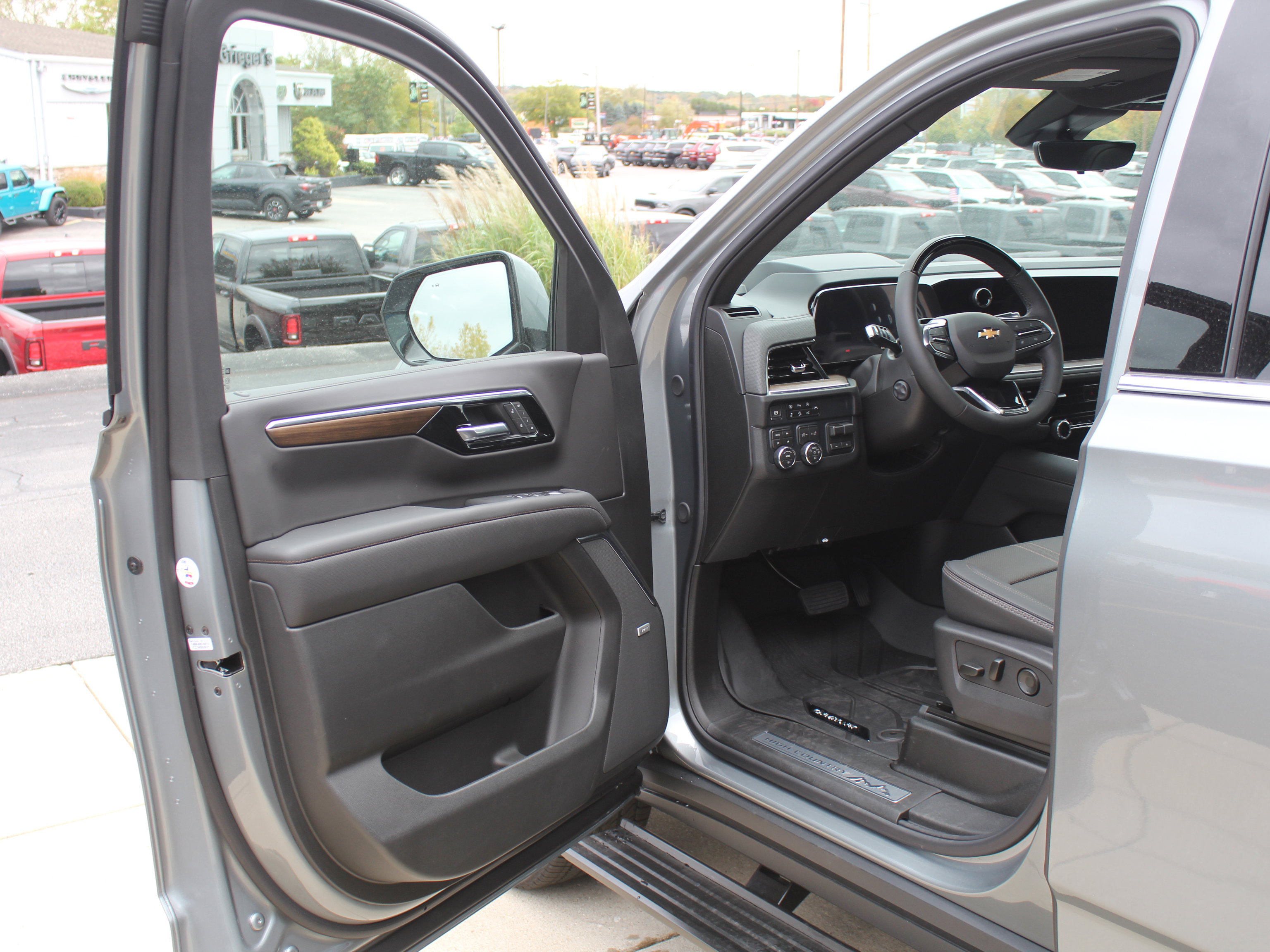 New 2026 Chevrolet Tahoe High Country image 8