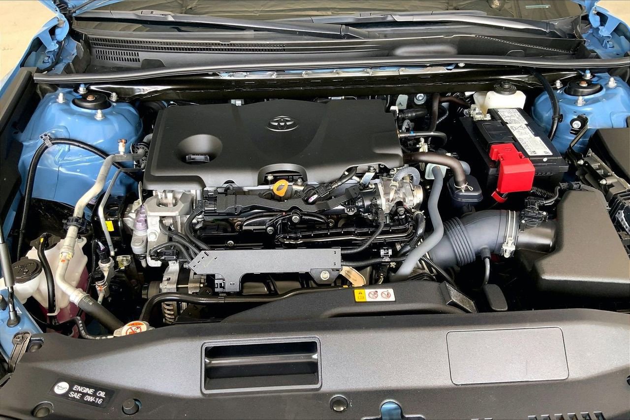 Used 2024 Toyota Camry XSE FWD image 9