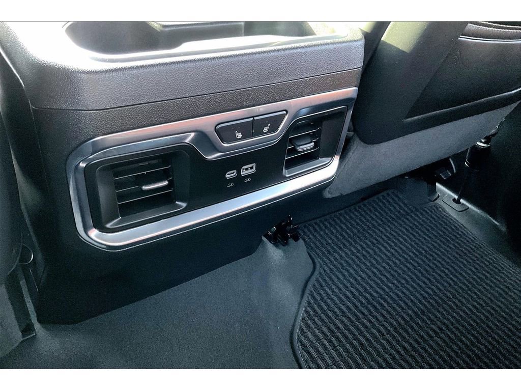 Used 2024 GMC Sierra 1500 Denali Ultimate image 11