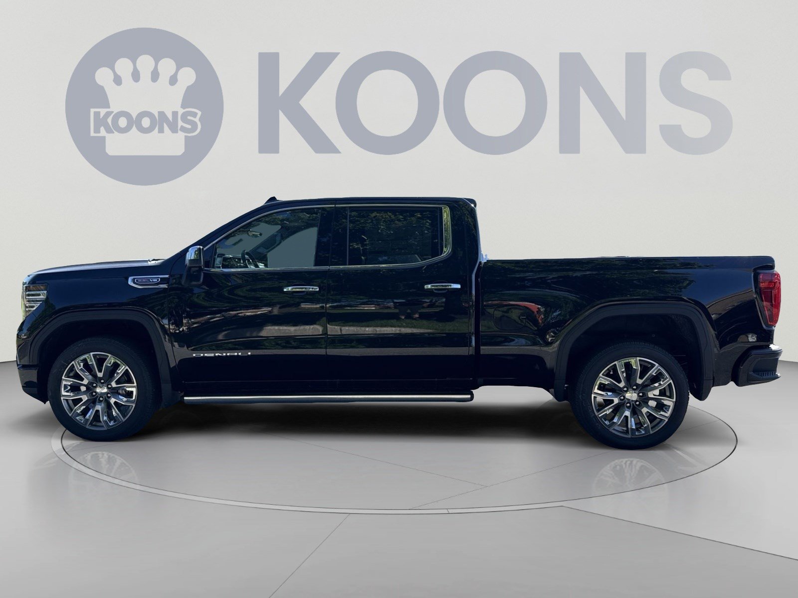 New 2026 GMC Sierra 1500 Denali w/ Denali Reserve Package AWD/4WD image 2