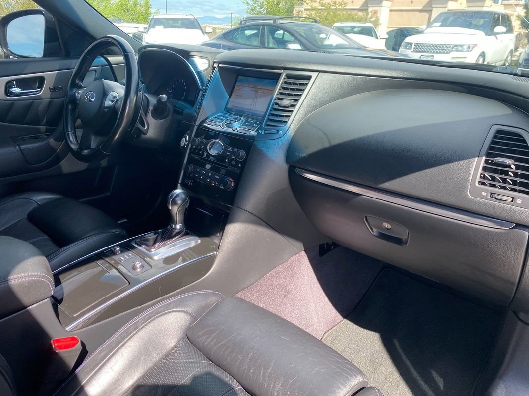 Used 2015 INFINITI QX70 AWD w/ Premium Package image 19