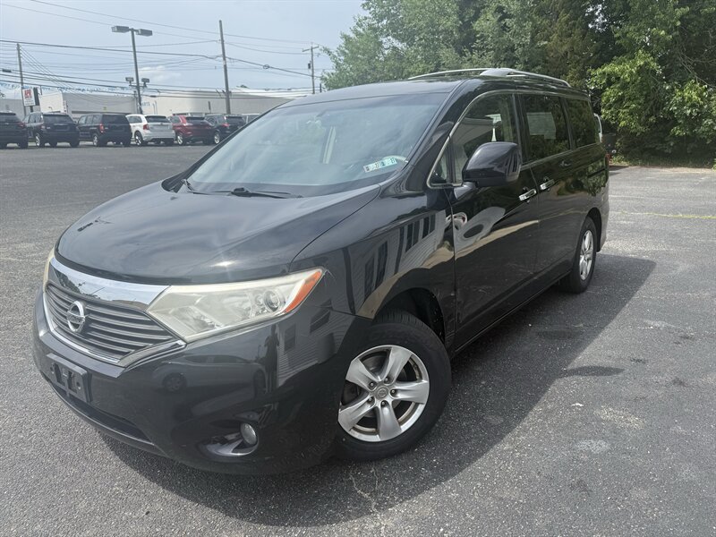 Used 2016 Nissan Quest SV FWD image 3