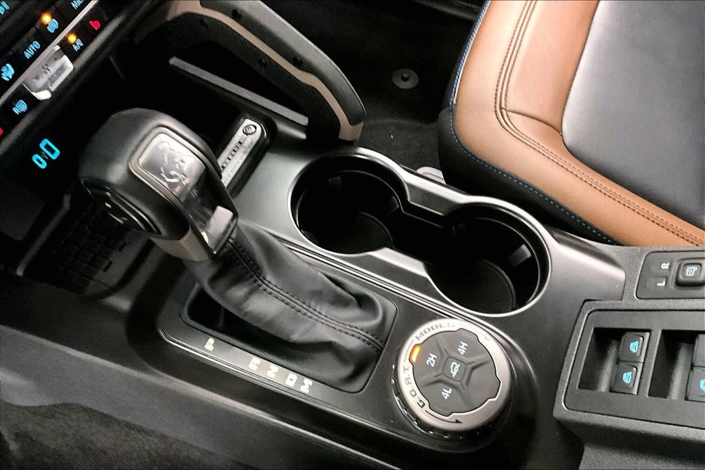 Used 2024 Ford Bronco Outer Banks AWD/4WD image 14