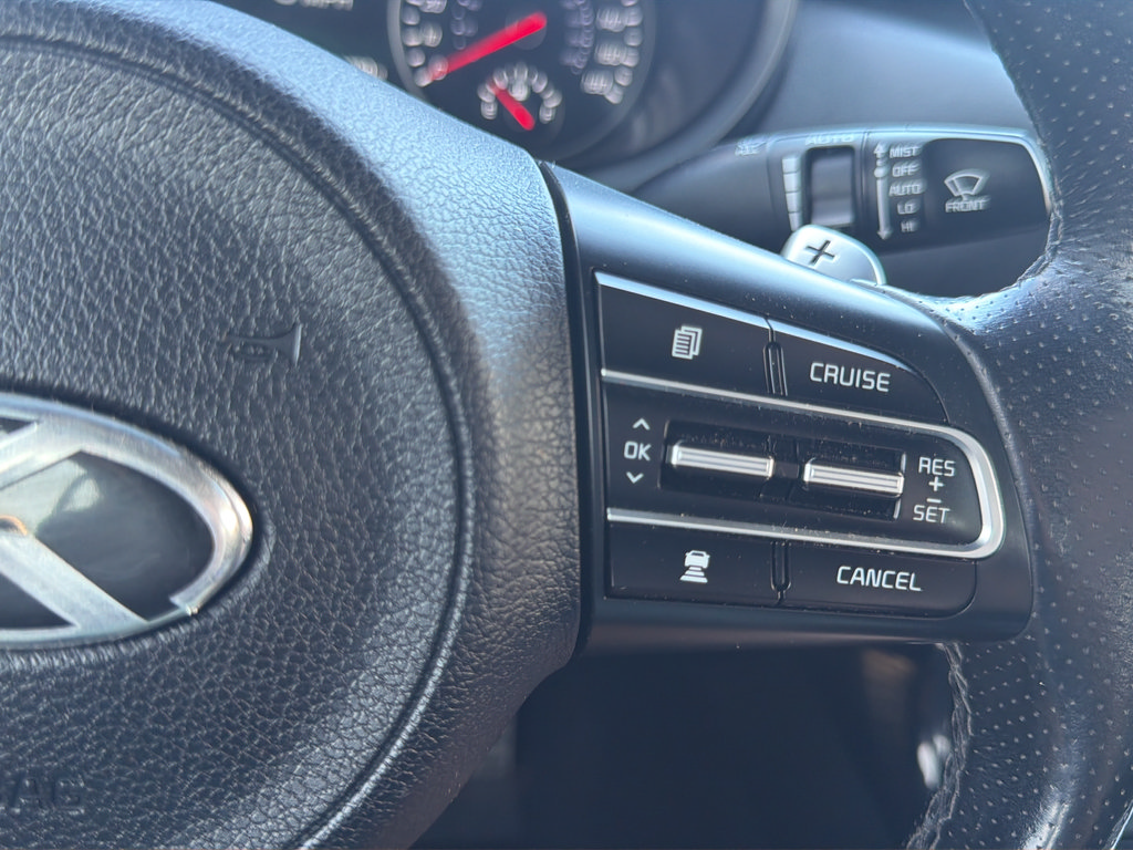 Used 2018 Kia Stinger GT2 AWD/4WD image 21