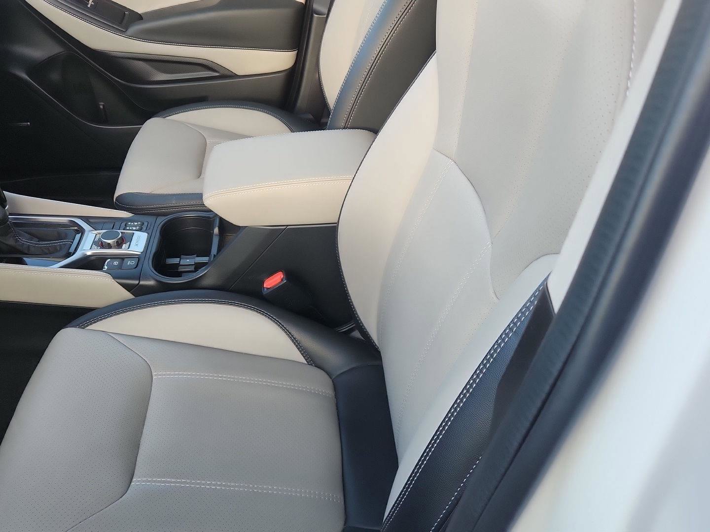 Used 2023 Subaru Forester Limited w/ Popular Package #3 image 10