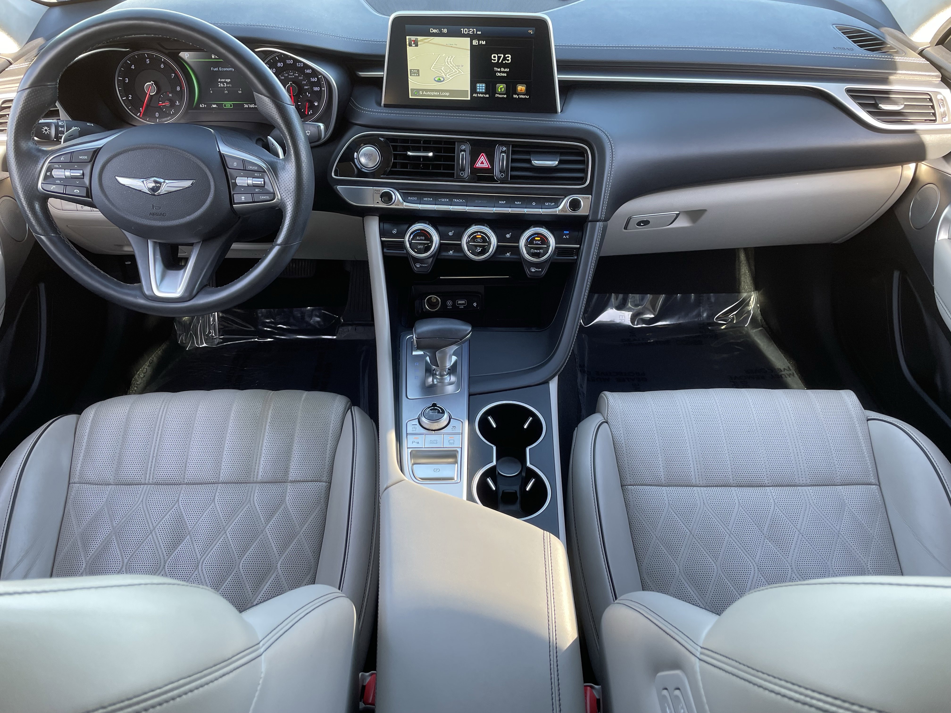 Used 2021 Genesis G70 2.0T w/ Prestige Package image 13