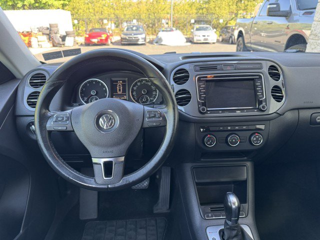 Used 2014 Volkswagen Tiguan S AWD/4WD image 24