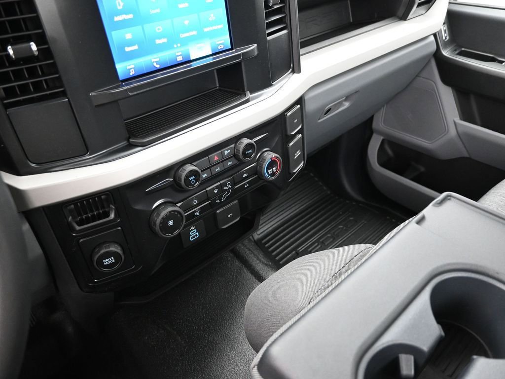 New 2026 Ford F350 XL w/ XL Chrome Package image 20