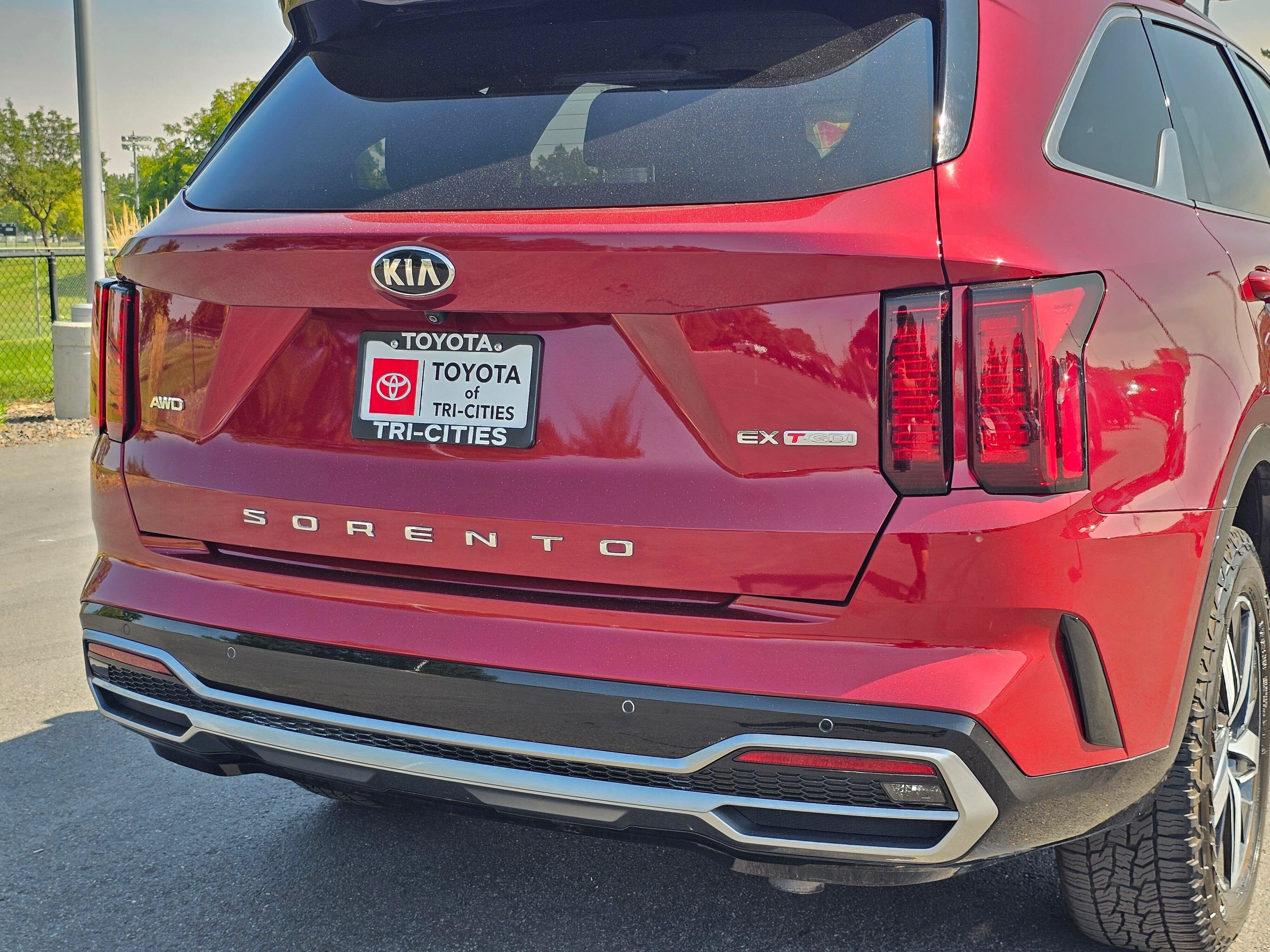 Used 2021 Kia Sorento EX AWD/4WD image 13