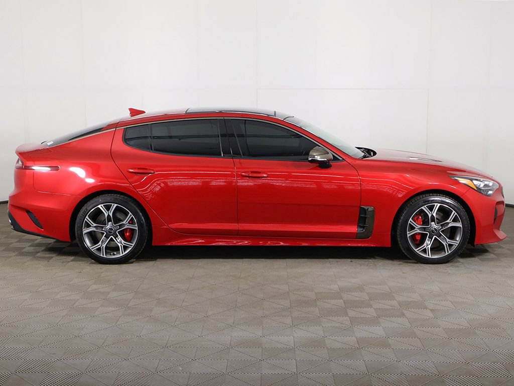 Used 2018 Kia Stinger GT2 AWD/4WD image 23