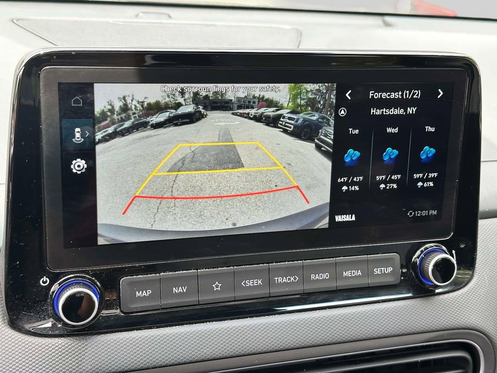 Certified 2023 Hyundai Kona SEL w/ Convenience Package AWD/4WD image 23