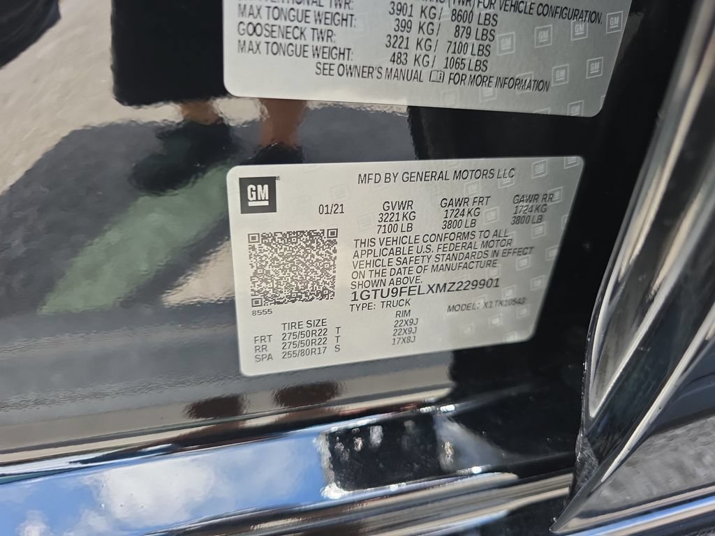 Used 2021 GMC Sierra 1500 Denali w/ Denali Ultimate Package AWD/4WD image 42