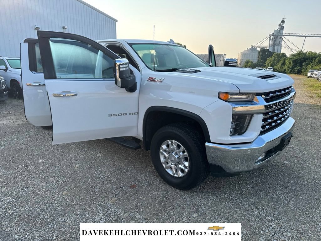 Used 2020 Chevrolet Silverado 3500 LTZ w/ LTZ Plus Package RWD image 33