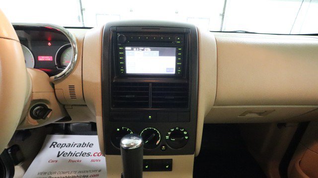 Used 2007 Ford Explorer Sport Trac Limited RWD image 13