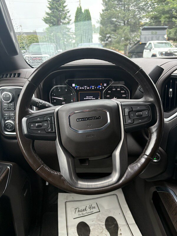 Used 2021 GMC Sierra 3500 Denali w/ Denali Ultimate Package AWD/4WD image 10