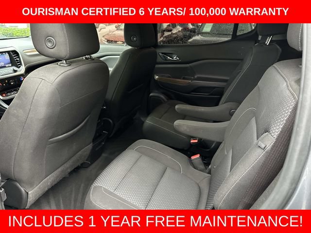 Used 2021 GMC Acadia SLE w/ Driver Convenience Package FWD image 17