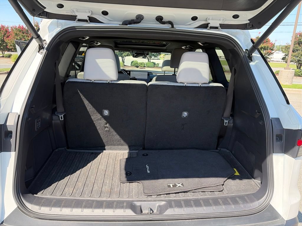 Used 2025 Lexus TX 350 AWD w/ Technology Package image 12