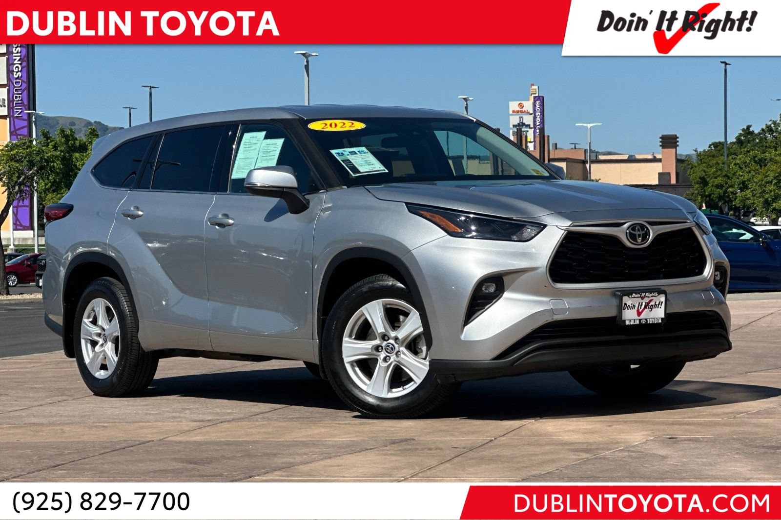 Used 2022 Toyota Highlander LE