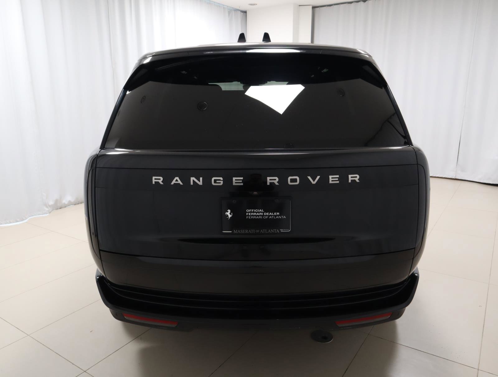 Used 2024 Land Rover Range Rover SE image 4