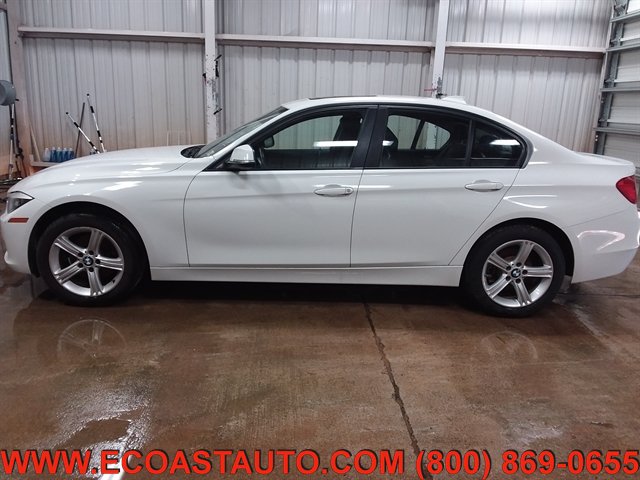 Used 2014 BMW 320i xDrive Sedan AWD/4WD image 6