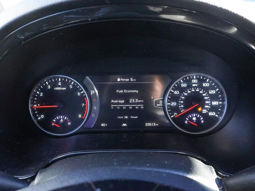 Used 2023 Kia Seltos SX image 44