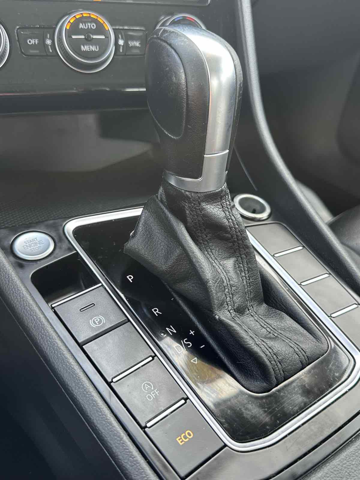 Used 2019 Volkswagen Jetta S image 35