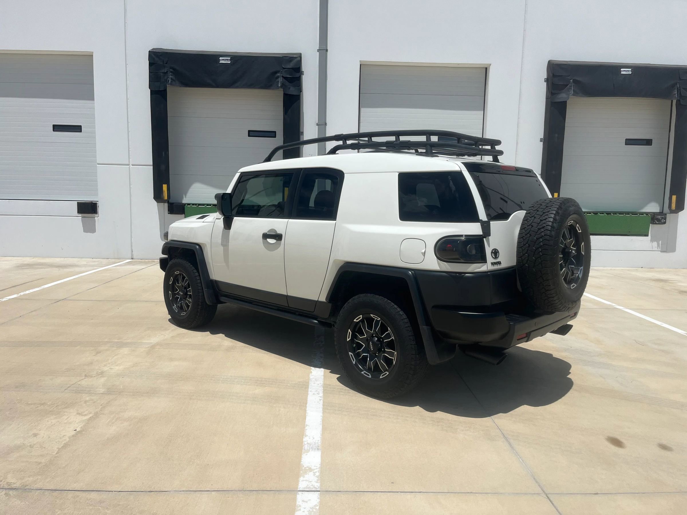 Used 2010 Toyota FJ Cruiser 4WD image 5