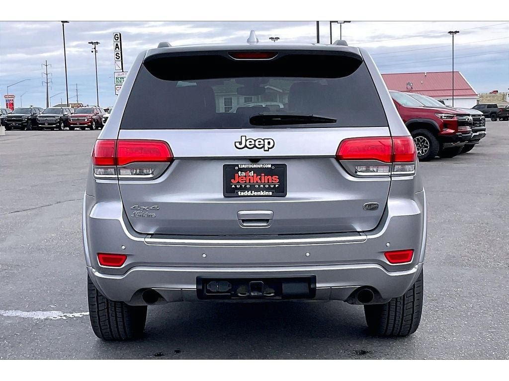 Used 2020 Jeep Grand Cherokee Overland AWD/4WD image 4