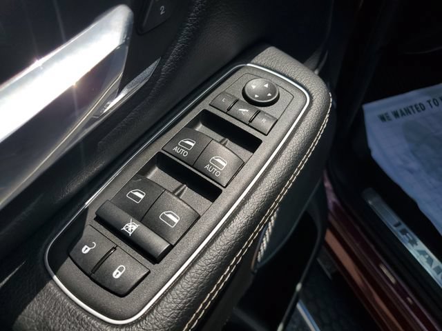 Used 2022 RAM 1500 Laramie AWD/4WD image 24