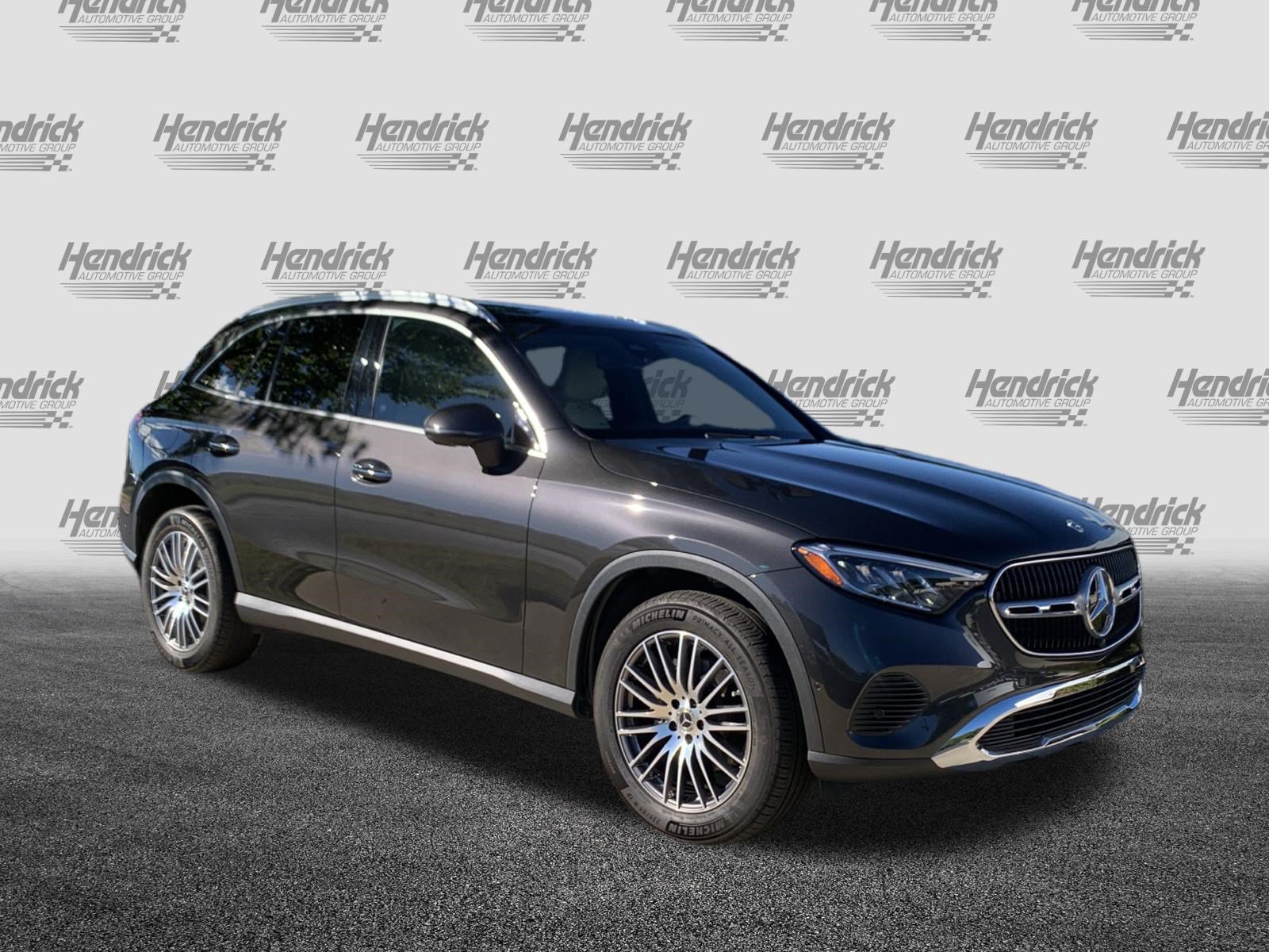 Used 2024 Mercedes-Benz GLC 300 image 2