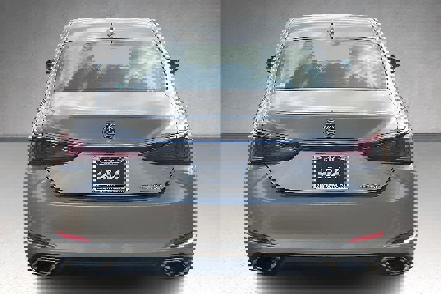 Used 2020 Lexus ES 350 w/ Accessory Package 2 image 5