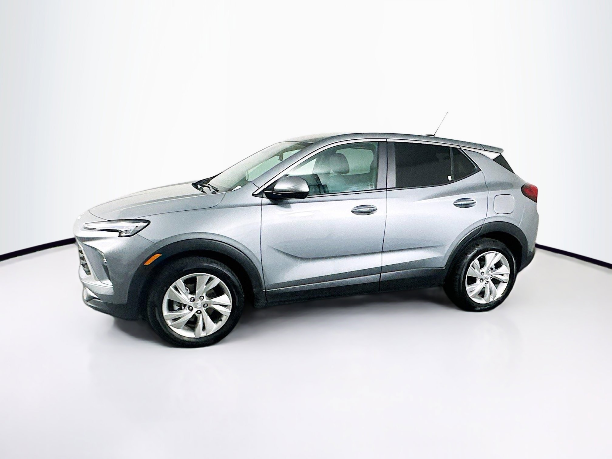 Used 2025 Buick Encore GX Preferred FWD image 4