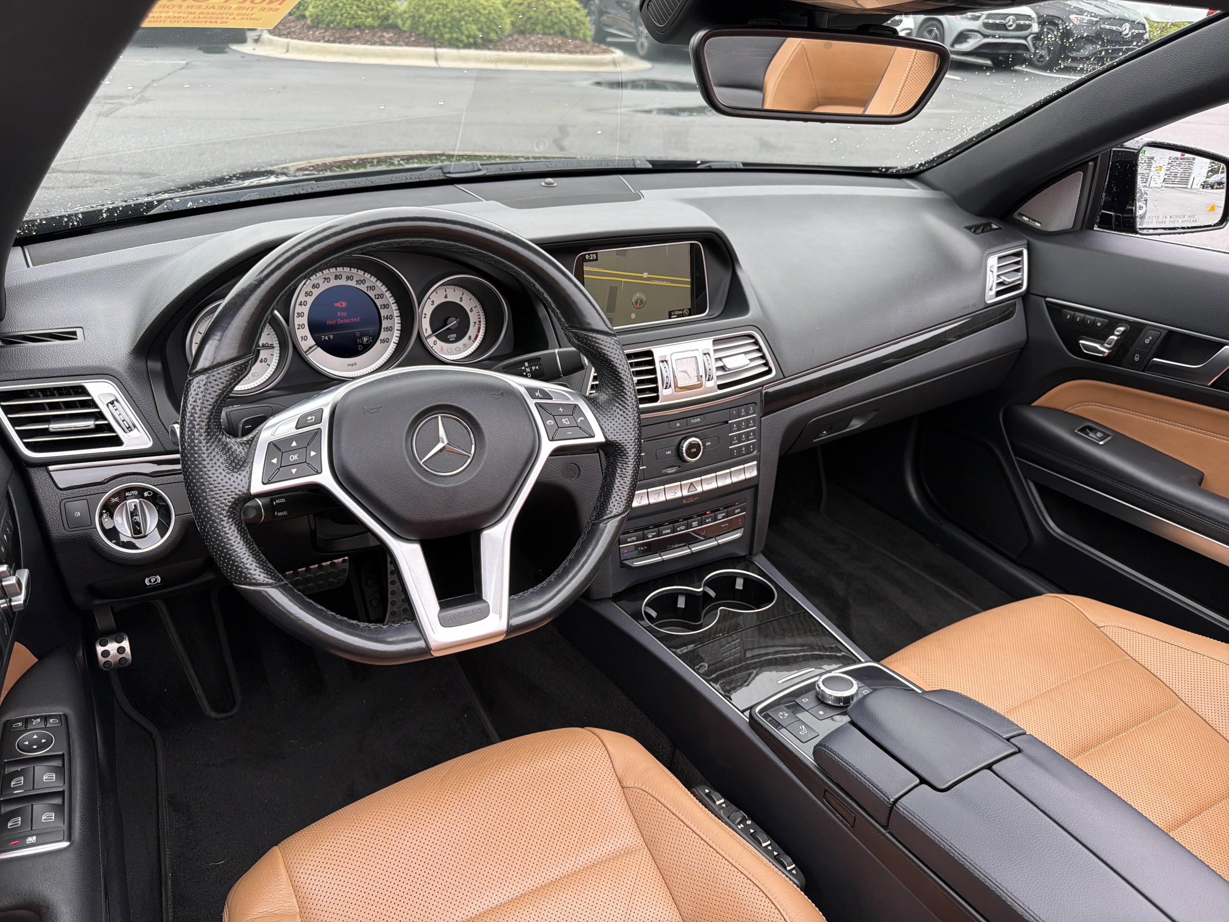 Used 2017 Mercedes-Benz E 400 Cabriolet image 30