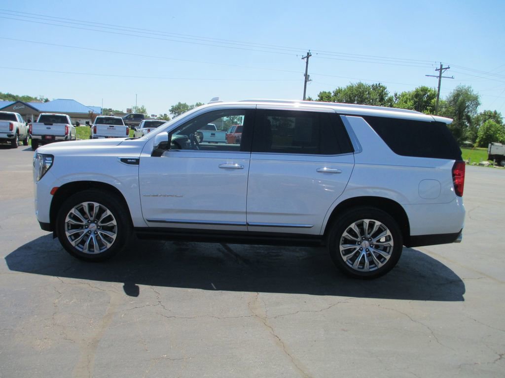 Used 2022 GMC Yukon Denali AWD/4WD image 11