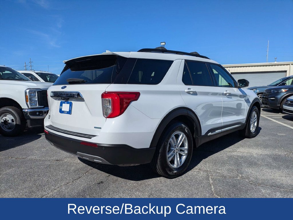 Used 2020 Ford Explorer XLT w/ Equipment Group 202A RWD image 4